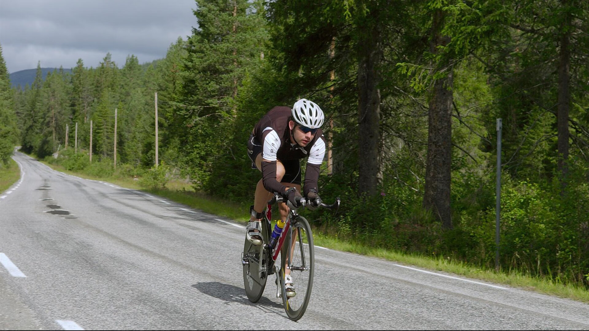 皮克一锤定音，葡萄牙战术革新轻取乌拉圭，老将成胜负手